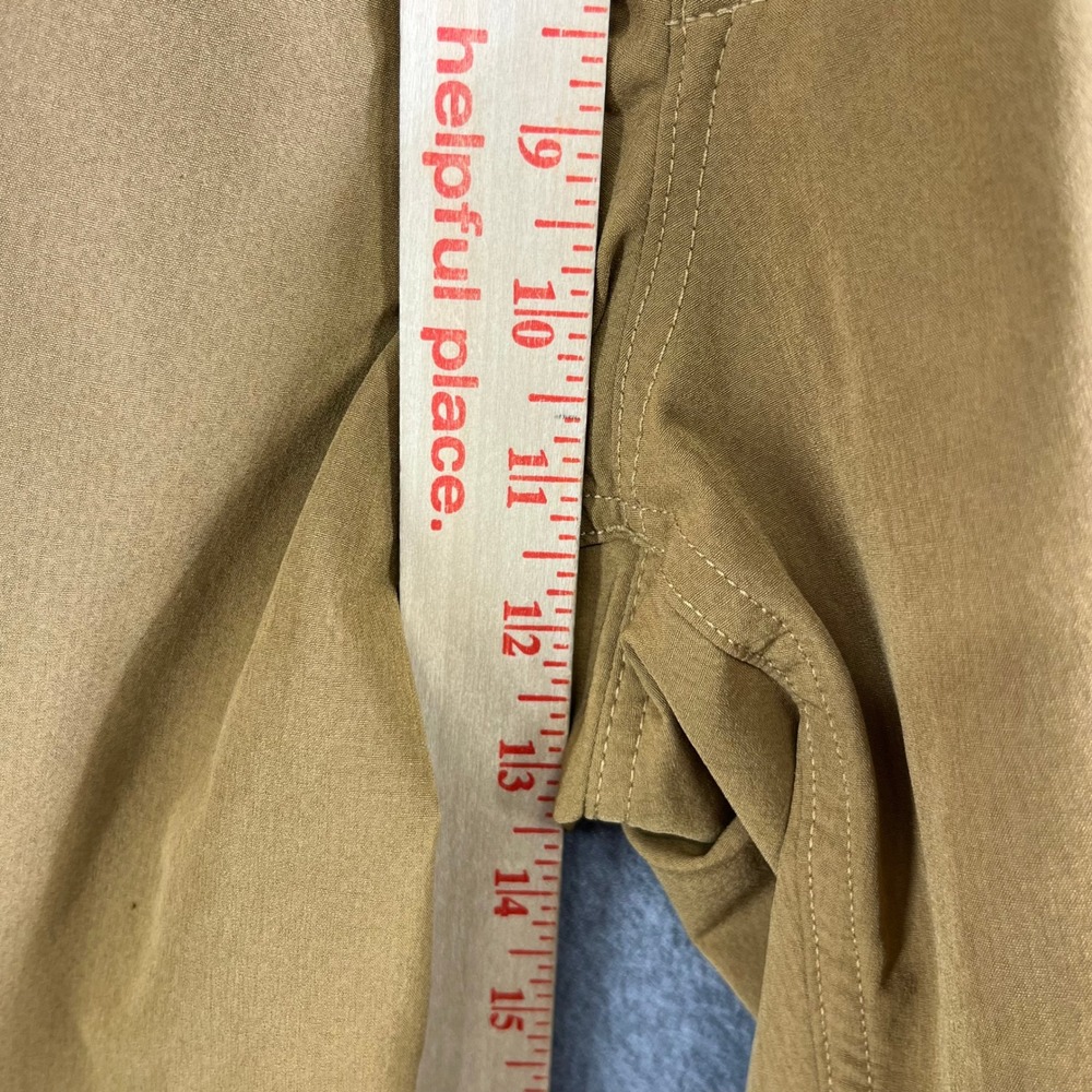 The North Face Mens Khaki Shorts Zip Pocket Outdoor Casual Size 38 - Picture 7 of 14
